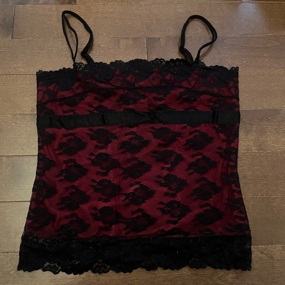Y2K Sentiments lace tank top